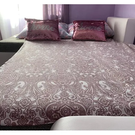 Sladja Apartament Szybenik